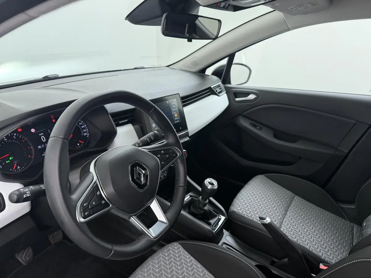 TCe 90 GPF Evolution | Navigatie | Parkeersensoren | Lichtmetalen velgen |