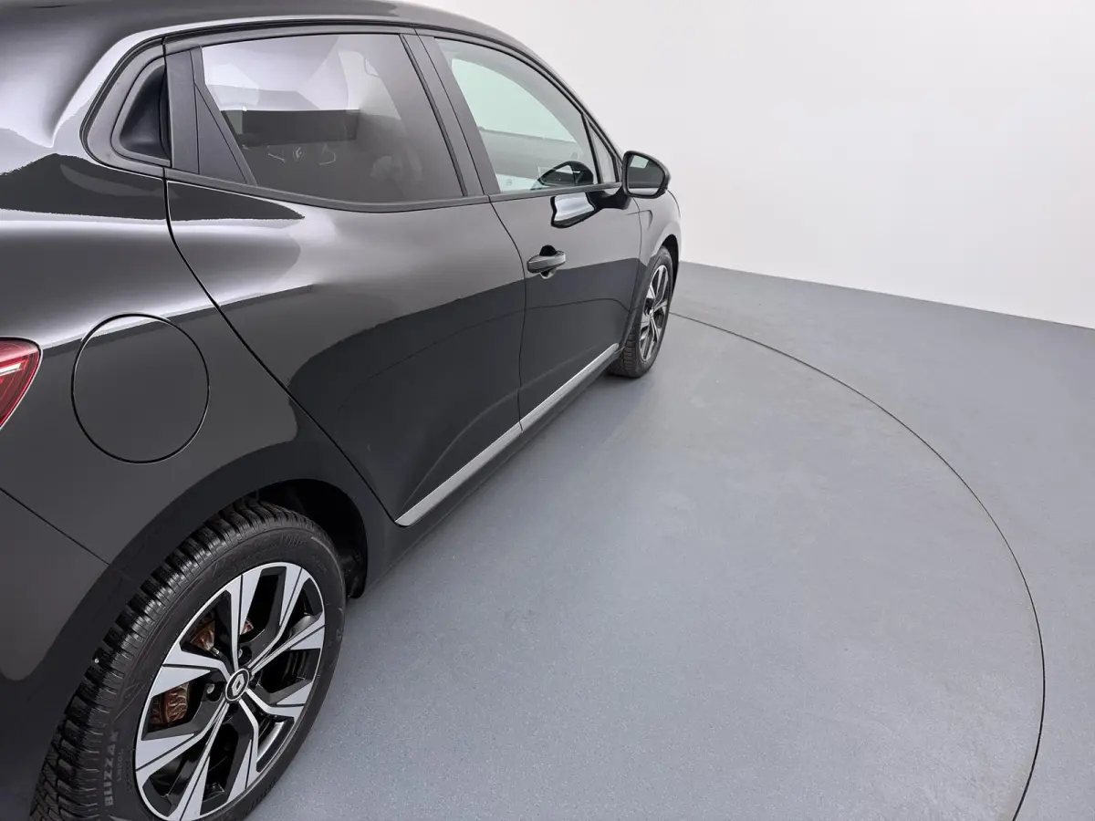 TCe 90 GPF Evolution | Navigatie | Parkeersensoren | Lichtmetalen velgen |