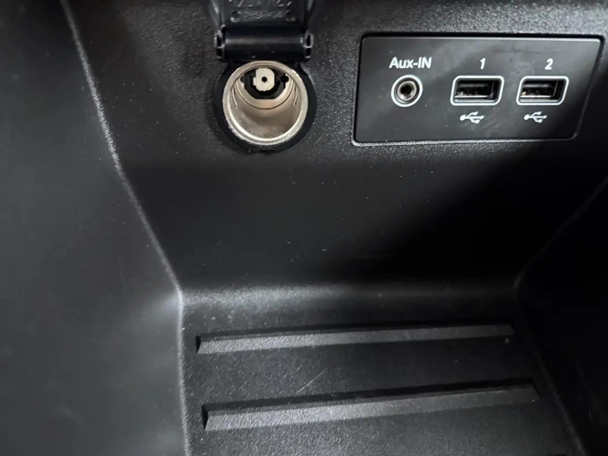 TCe 90 GPF Evolution | Navigatie | Parkeersensoren | Lichtmetalen velgen |