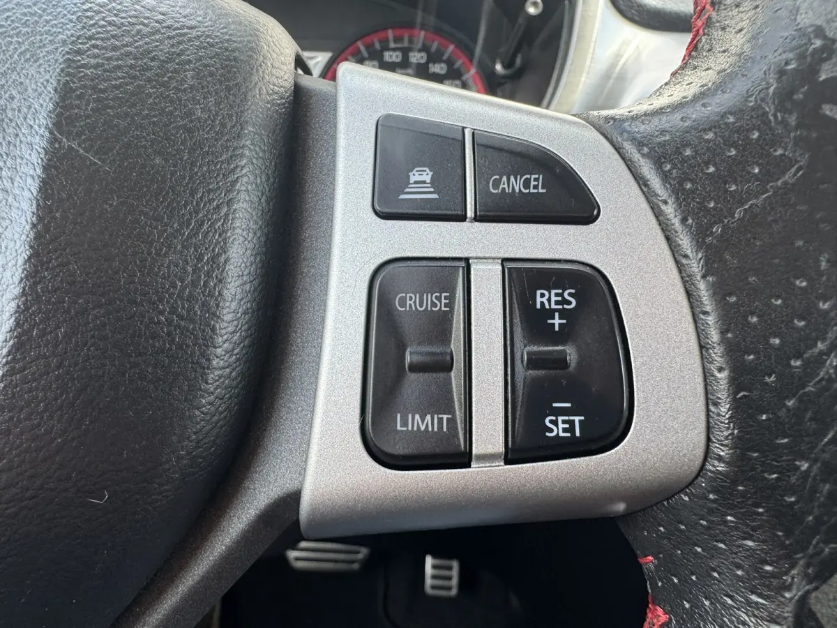 1.4 S Trekhaak Camera Pdc v+a Adaptieve cruise Keyless Navigatie Verwarmde stoelen