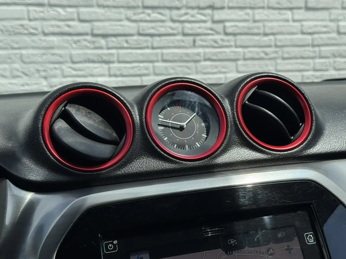 1.4 S Trekhaak Camera Pdc v+a Adaptieve cruise Keyless Navigatie Verwarmde stoelen