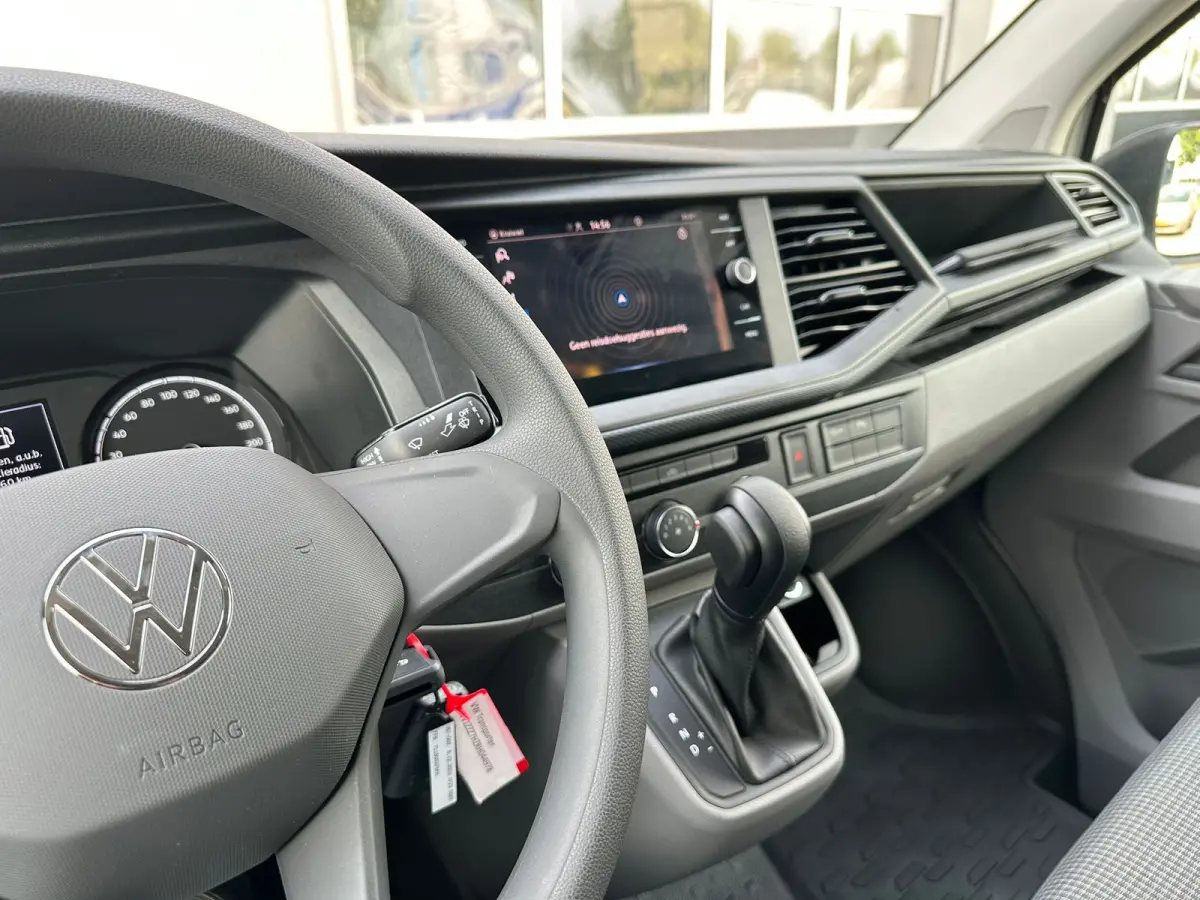 2.0 TDI L2H1 28 > Complete inrichting (Sortimo) en BPM Vrij!/camera/automaat/150pk....
