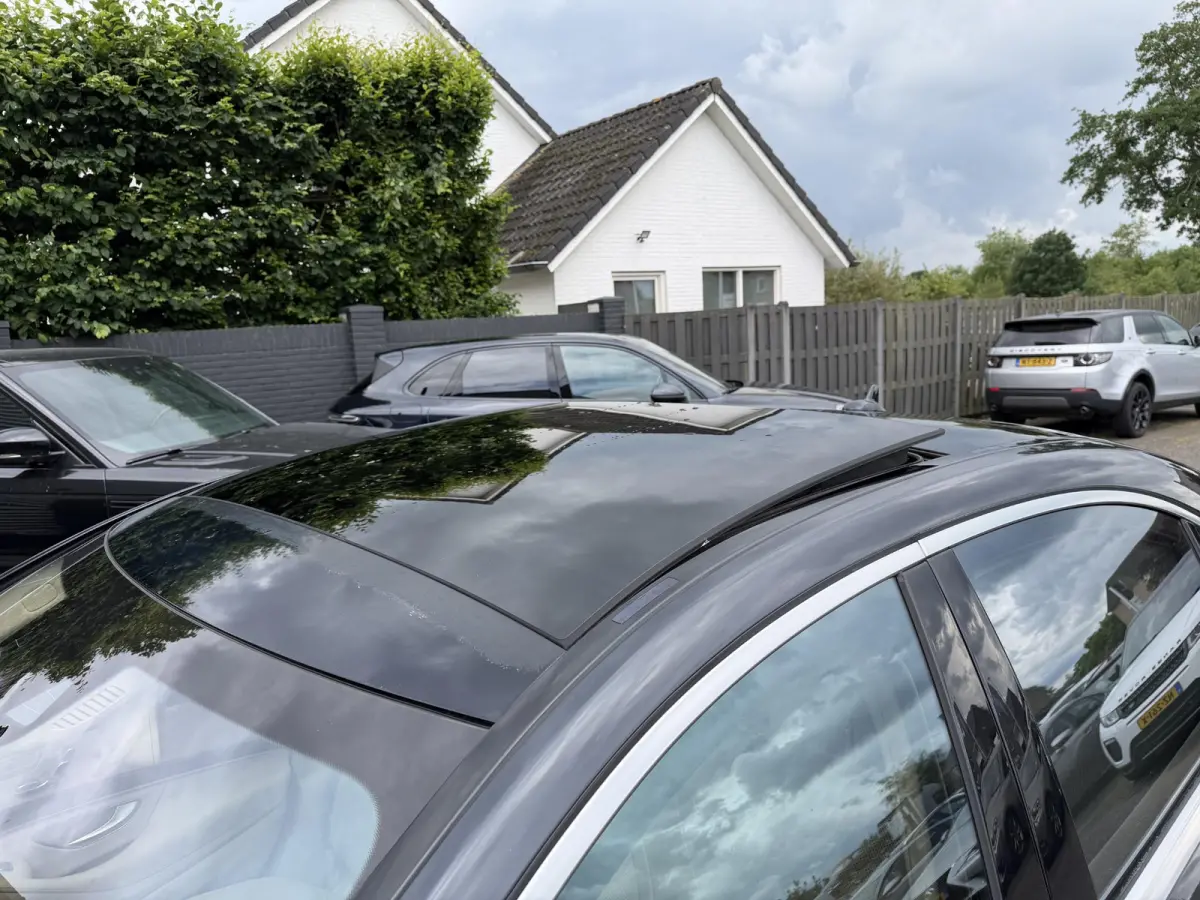 500 PLUG-IN HYBRID Lang Prestige | Panoramadak | Camera | Massage | Stoelventilatie/Verwarming |