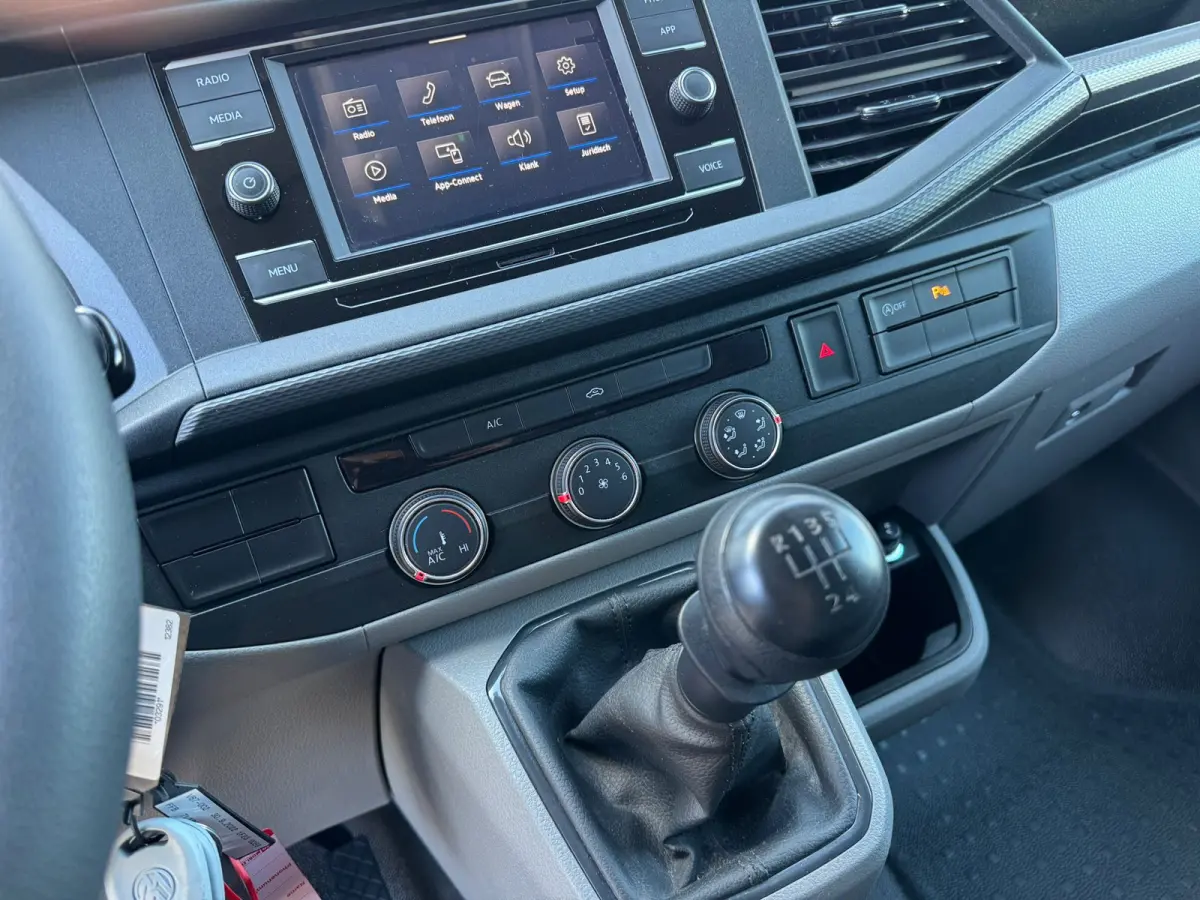 2.0 TDI L1H1 28 > Trekhaak/P. sensoren v+a/Carplay