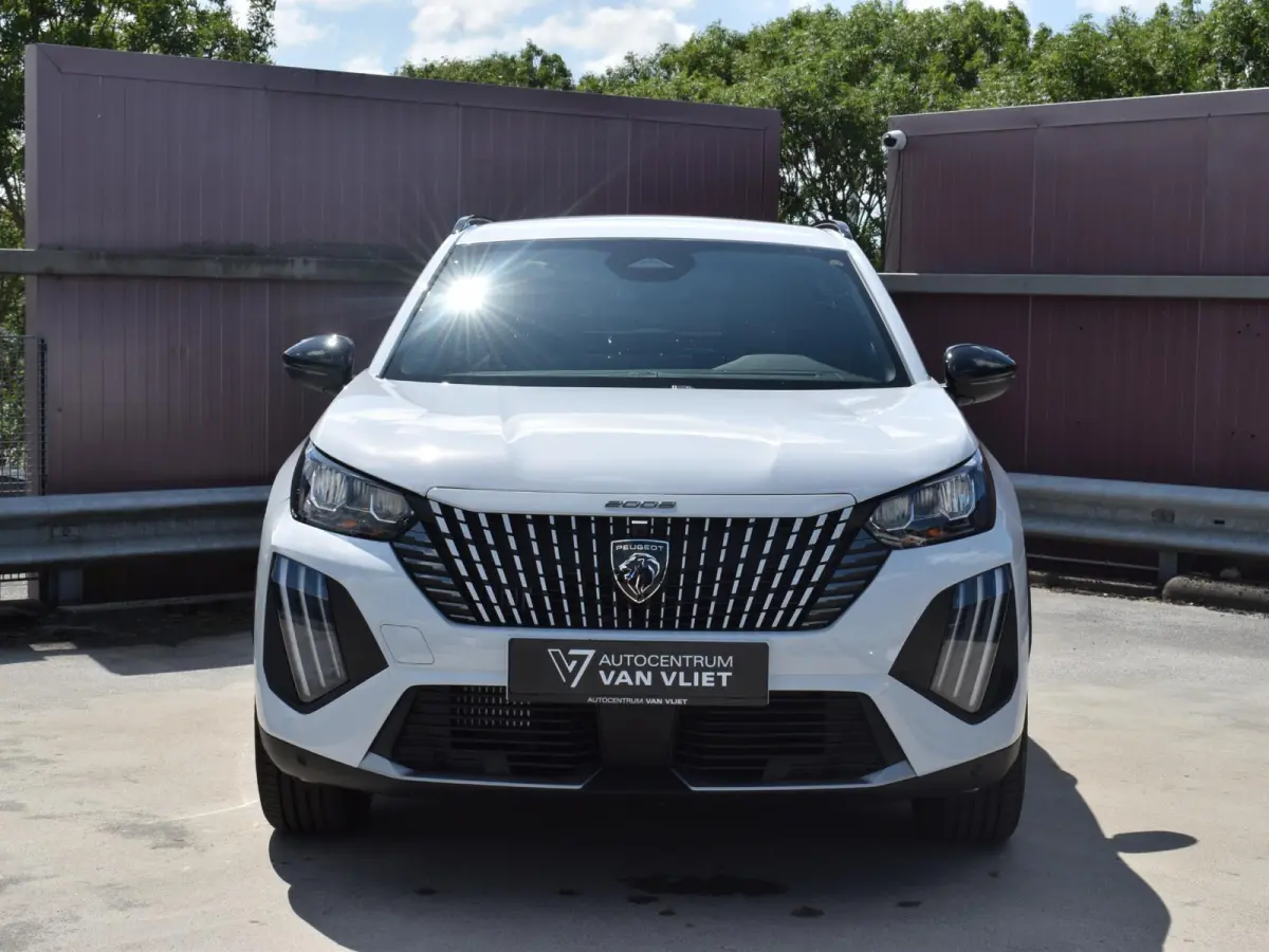 1.2 Hybrid 145 Allure | Tot 8 jaar garantie | NAVI & ACCES PACK | VISION & DRIVE ASSIST PLUS PACK | 8 JAAR PEUGEOT CARE GARANTIE