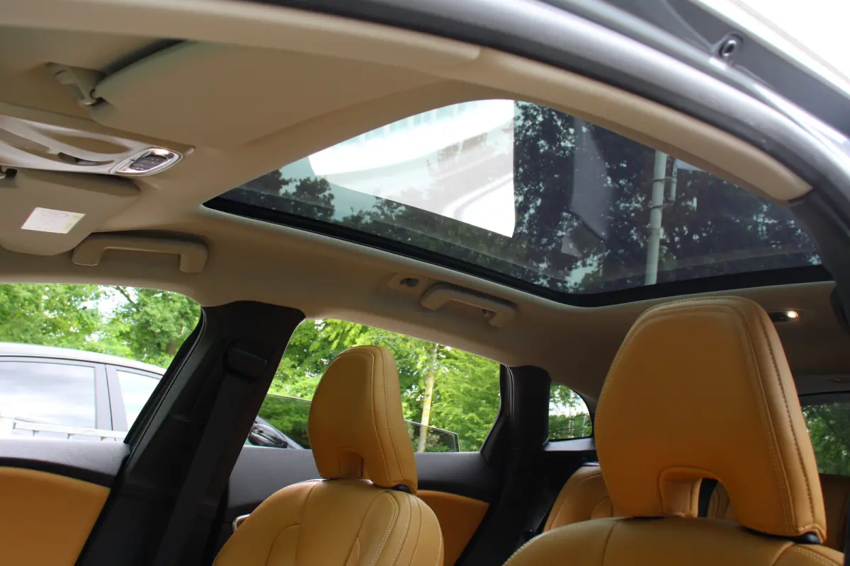1.5 T3 Polar+ Luxury | NL-AUTO! | DEALER OH! | LEDER | PANODAK | CAMERA | PARK SENS V + A | CRUISE | STOELVERWARMING |