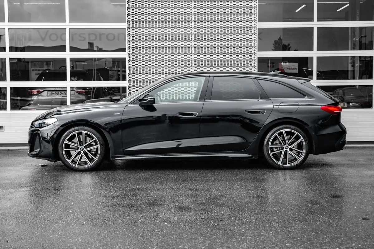 Avant 2.0 quattro S edition | Panoramadak | Camera