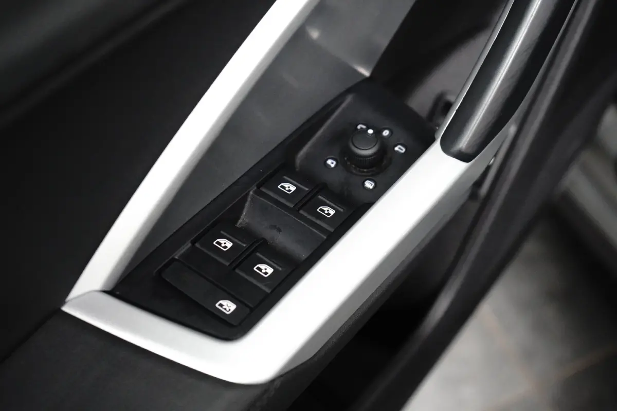 45 TFSI e 245PK PHEV S-Tronic | PDC V+A | App connect | Lederen stoelen zwart | Stoelverwarming voor