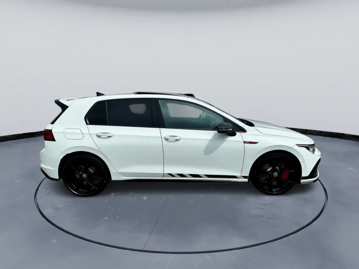 VW Golf GTI Clubsport 2.0 TSI DSG 300 PK Oryx White Full Options