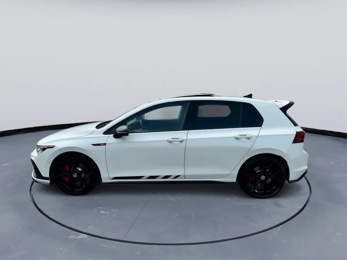 VW Golf GTI Clubsport 2.0 TSI DSG 300 PK Oryx White Full Options