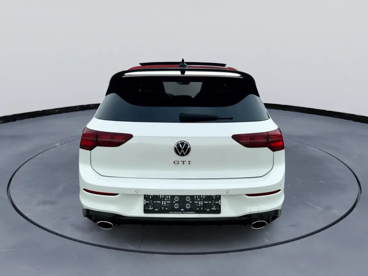 VW Golf GTI Clubsport 2.0 TSI DSG 300 PK Oryx White Full Options