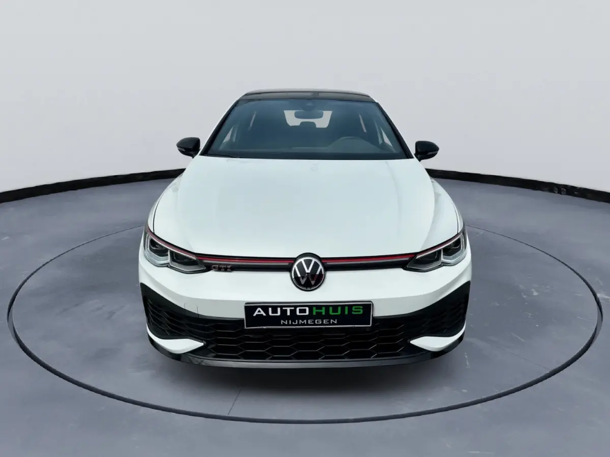 VW Golf GTI Clubsport 2.0 TSI DSG 300 PK Oryx White Full Options
