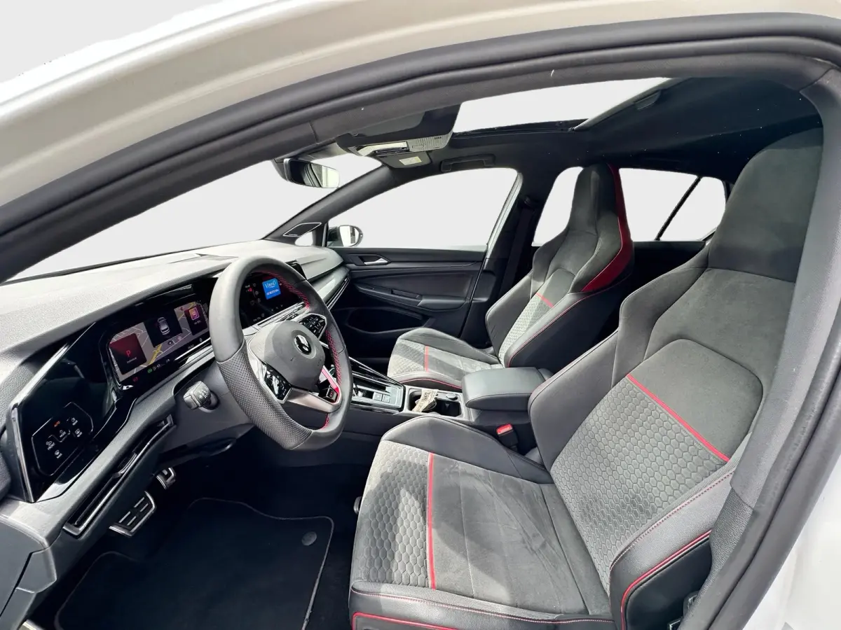 VW Golf GTI Clubsport 2.0 TSI DSG 300 PK Oryx White Full Options