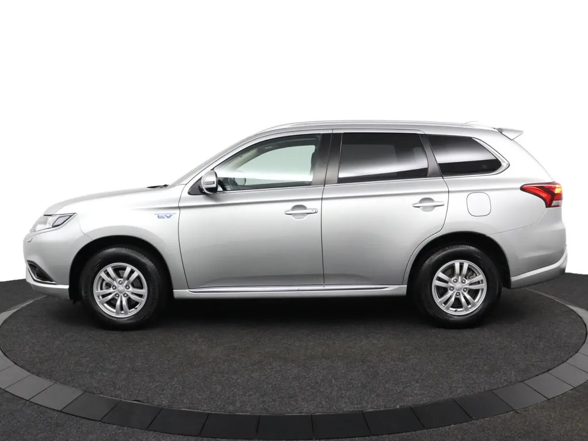 2.4 PHEV Pure | Trekhaak |