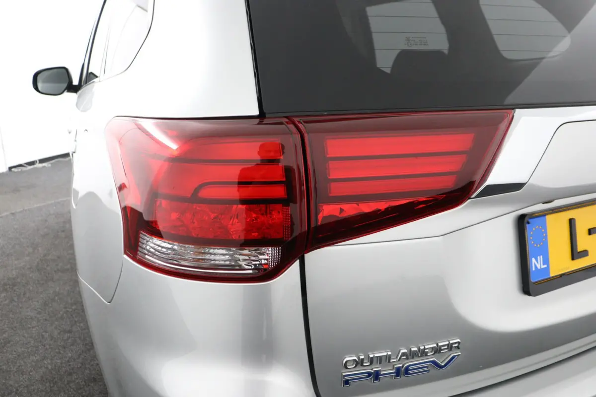 2.4 PHEV Pure | Trekhaak |