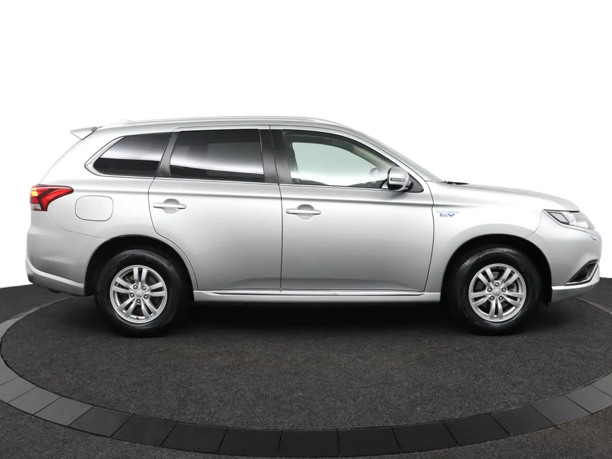 2.4 PHEV Pure | Trekhaak |