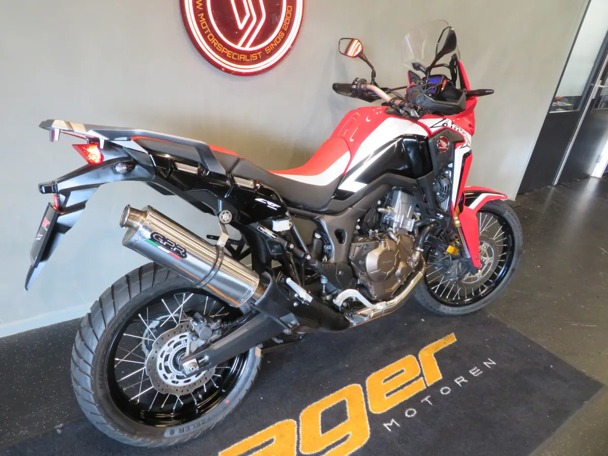 CRF 1000 AFRICA TWIN GPR HISTORIE