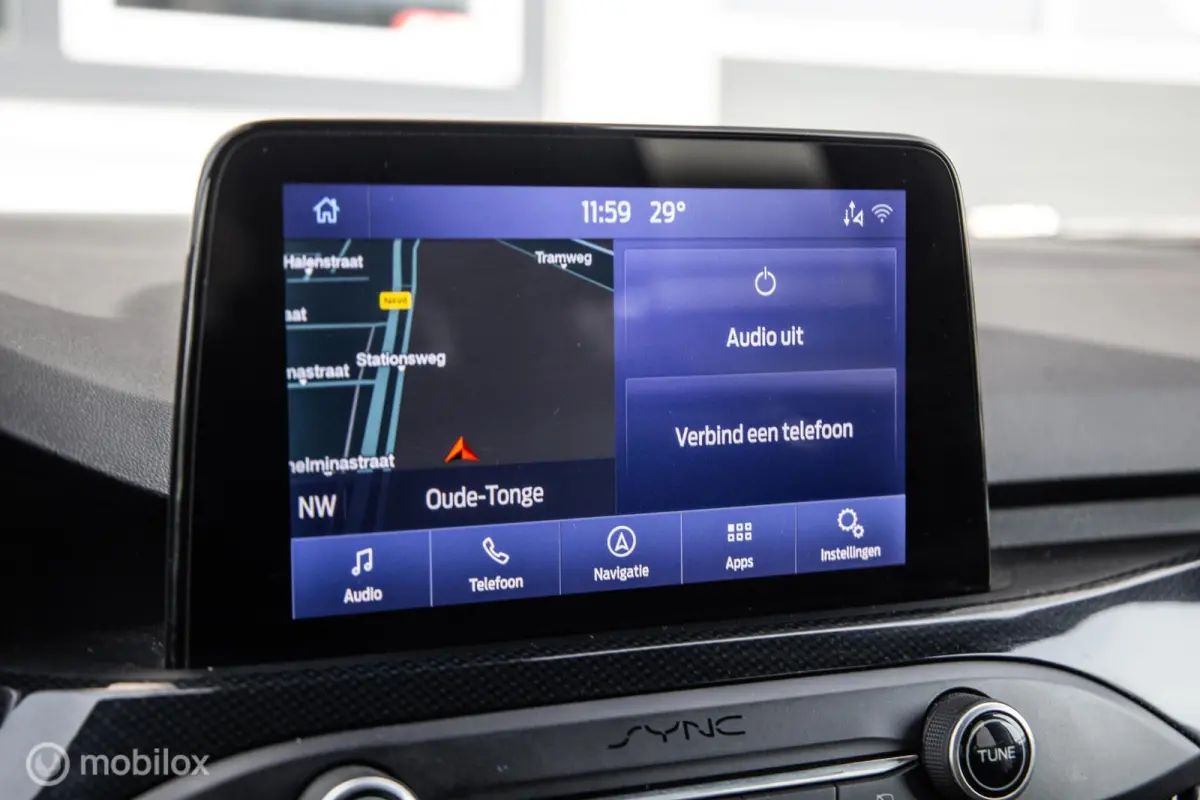 1.5 EcoB ST-Line|Winterpack|PDC|Carplay|