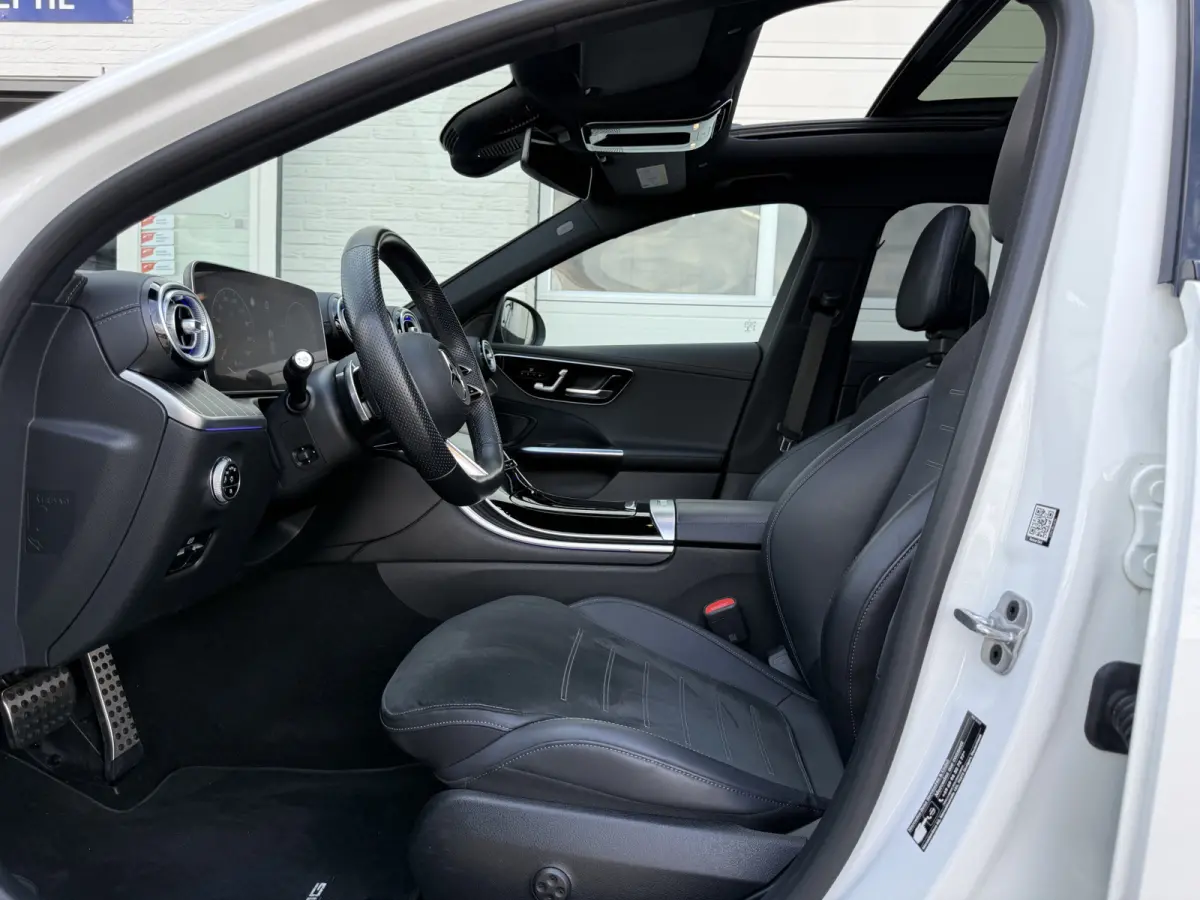 300 e AMG Line | Pano | Trekhaak | Distronic | Memory | 360* Camera