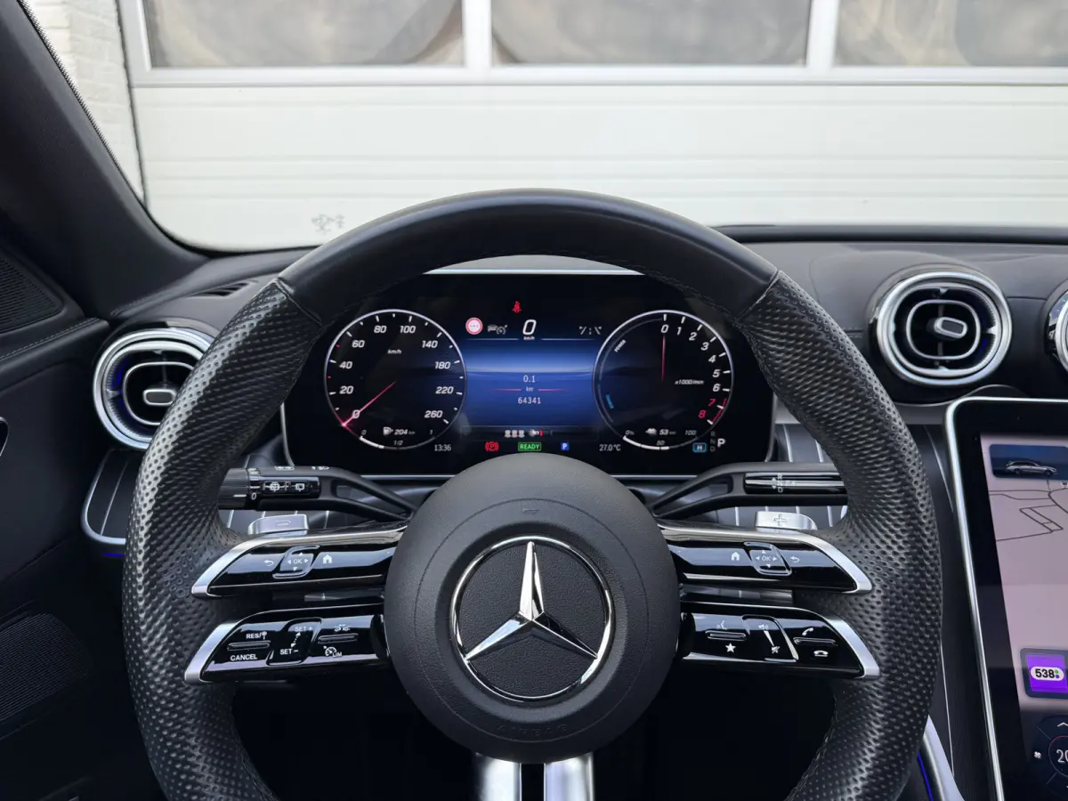 300 e AMG Line | Pano | Trekhaak | Distronic | Memory | 360* Camera