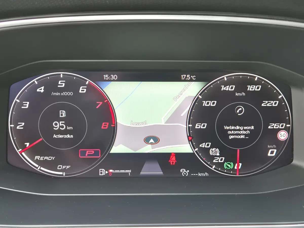 1.0 eTSI Style Business Intense - Digitaal dashboard - Navi - Camera - CarPlay - Cruise