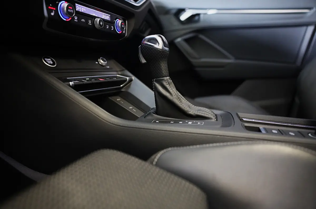 45 TFSI e RSQ3 Look / Memory / Camera / Acc / Lane Assist / Dode Hoek / S Line Zetels / Pano / Matrix / 21 In