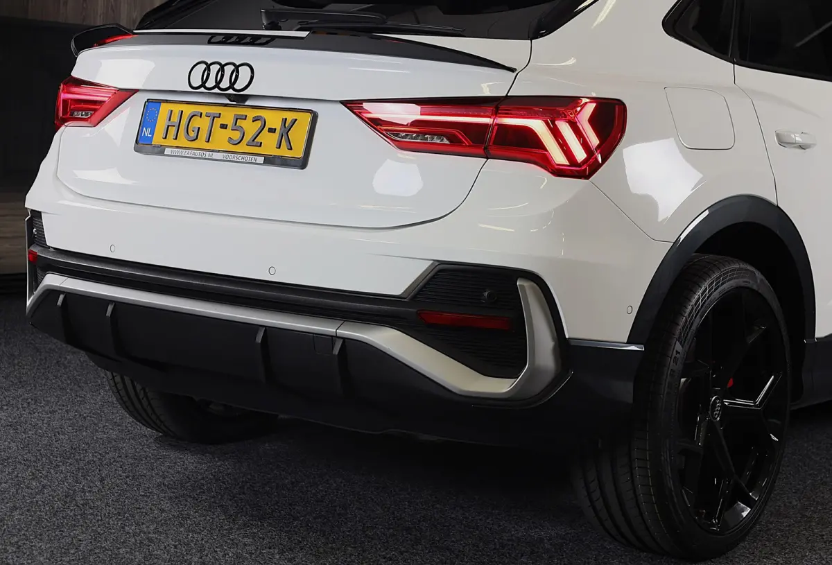 45 TFSI e RSQ3 Look / Memory / Camera / Acc / Lane Assist / Dode Hoek / S Line Zetels / Pano / Matrix / 21 In