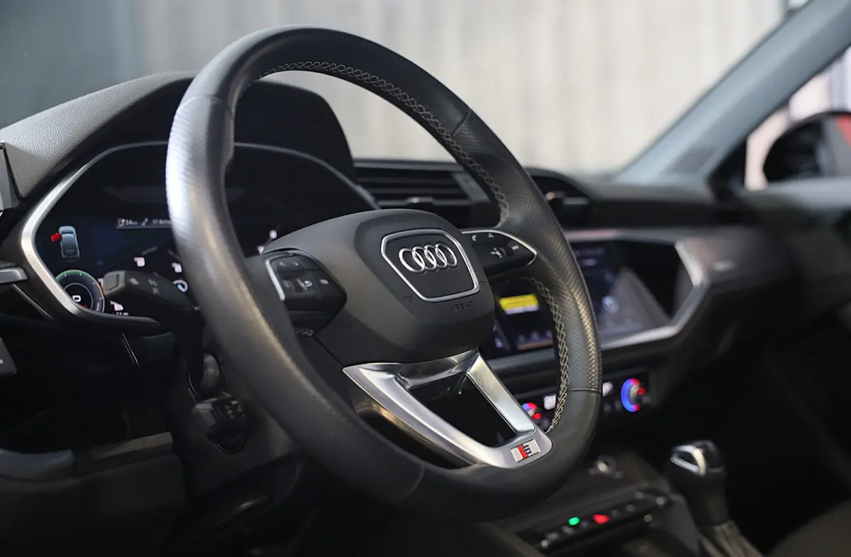45 TFSI e RSQ3 Look / Memory / Camera / Acc / Lane Assist / Dode Hoek / S Line Zetels / Pano / Matrix / 21 In