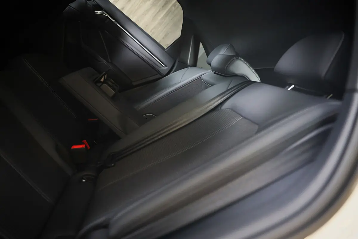 45 TFSI e RSQ3 Look / Memory / Camera / Acc / Lane Assist / Dode Hoek / S Line Zetels / Pano / Matrix / 21 In