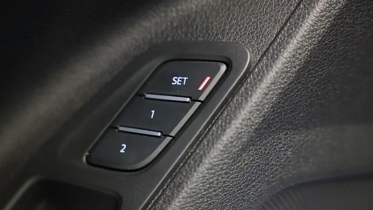 45 TFSI e RSQ3 Look / Memory / Camera / Acc / Lane Assist / Dode Hoek / S Line Zetels / Pano / Matrix / 21 In