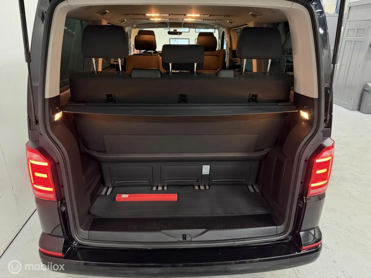 Multivan 2.0 TSI Comfortline ADAPTIVE CRUISE/CARPLAY/XENON