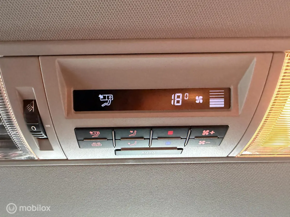 Multivan 2.0 TSI Comfortline ADAPTIVE CRUISE/CARPLAY/XENON