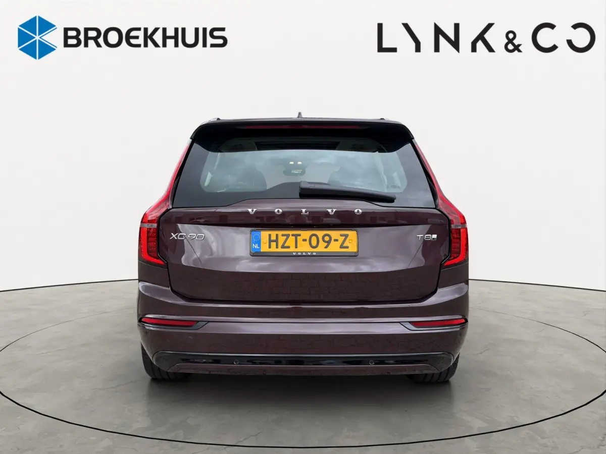 T8 Plug-in hybrid AWD Ultra Dark | Trekhaak | Luchtvering | Massage + Ventilatie | Audio High End | Gelaagde ruiten |