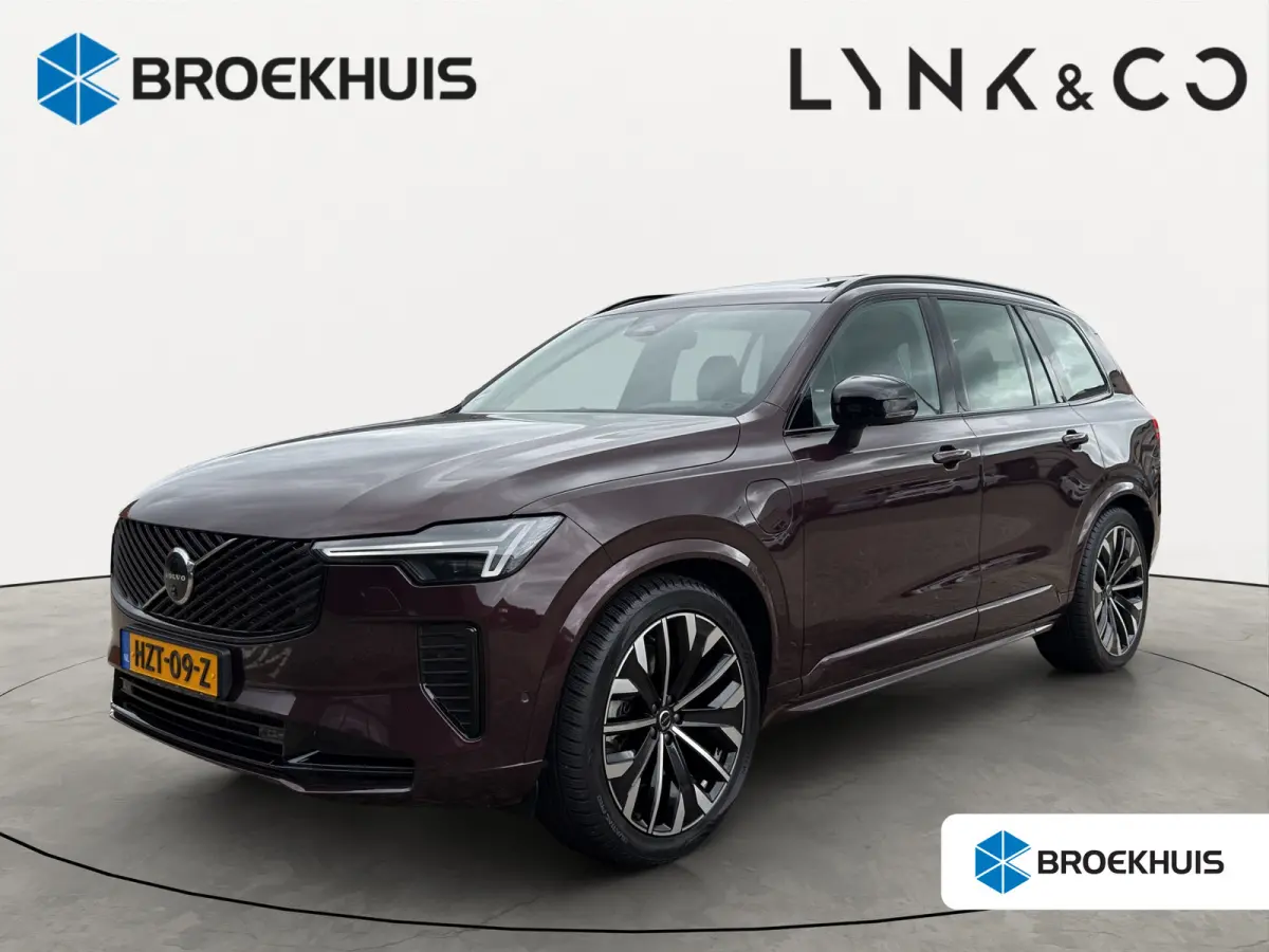 T8 Plug-in hybrid AWD Ultra Dark | Trekhaak | Luchtvering | Massage + Ventilatie | Audio High End | Gelaagde ruiten |