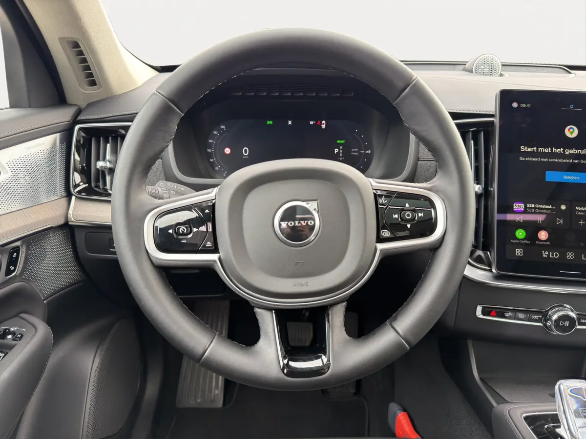 T8 Plug-in hybrid AWD Ultra Dark | Trekhaak | Luchtvering | Massage + Ventilatie | Audio High End | Gelaagde ruiten |