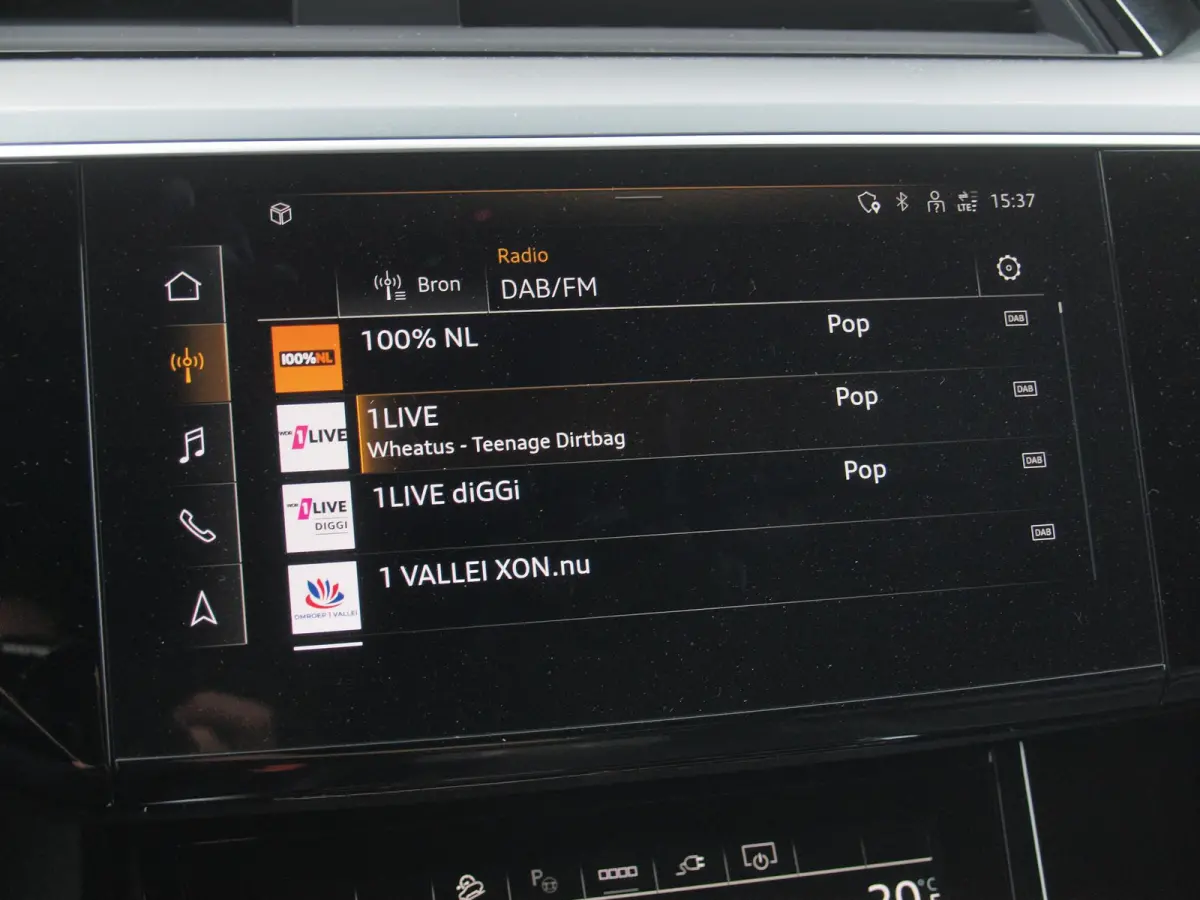 55 quattro Advanced edition Plus 95 kWh | SOH 90% | Panoramadak | Camera | ACC | Apple Carplay | Memory stoelen |