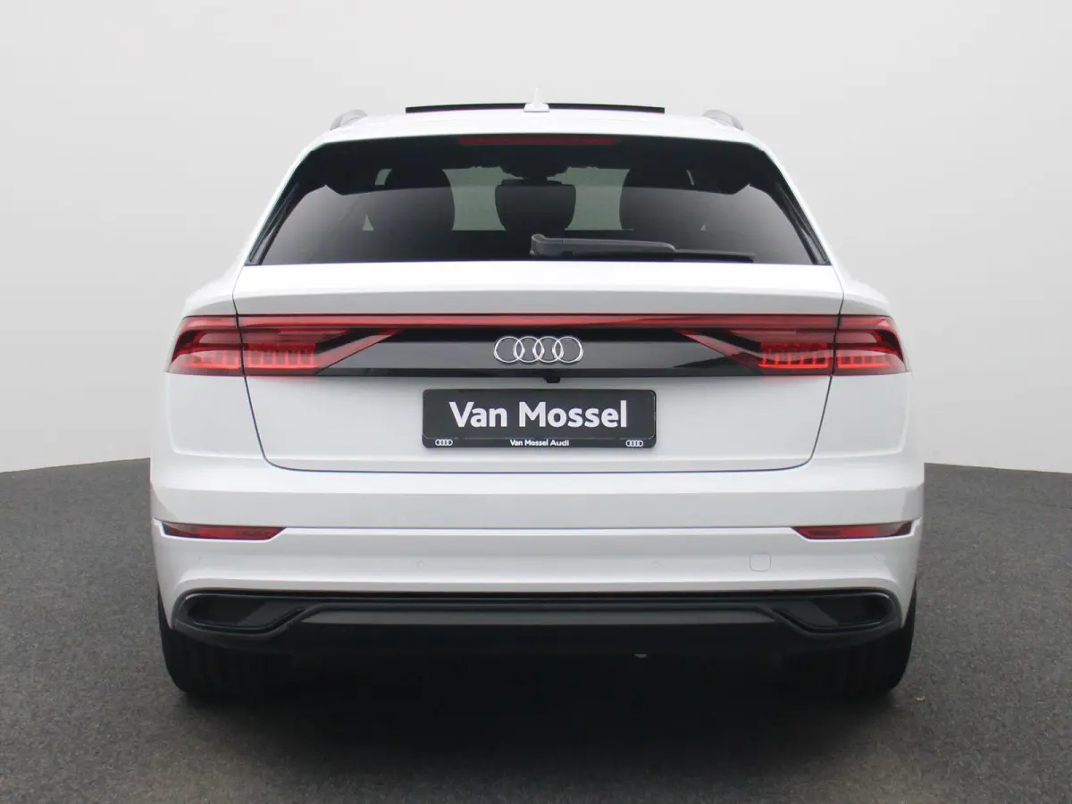 55 TFSI e quattro Pro Line l Adaptive cruise control l 360 camera l Head-up display l Dodehoek detectie l Bang & Olufsen l Luchtvering l Trekhaak l Optiekpakket zwart l Apple Carplay / Andro