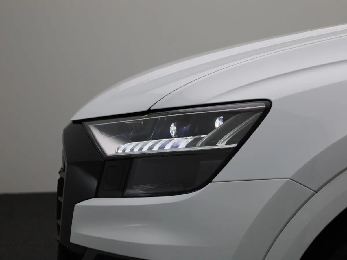 55 TFSI e quattro Pro Line l Adaptive cruise control l 360 camera l Head-up display l Dodehoek detectie l Bang & Olufsen l Luchtvering l Trekhaak l Optiekpakket zwart l Apple Carplay / Andro