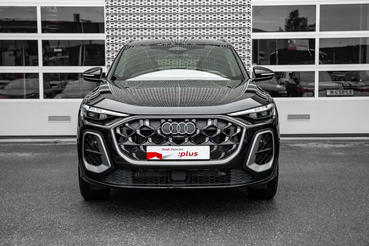 2.0 TFSI e-hybrid quattro S edition Competition | Trekhaak | Achteruitrijcamera | Stoelverwarming | Elektrische Stoelen | | Trekhaak | Achteruitrijcamera | Stoelverwarming | Elektrische Stoe