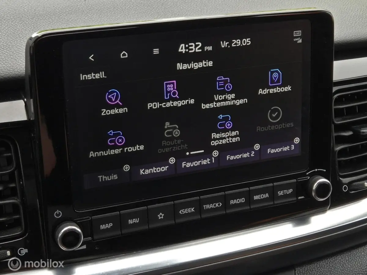 1.0 T-GDI MHEV DYNAMICLINE/CAMERA/LED/CLIMATE/CARPLAY/TWO-TONE/15''LMV