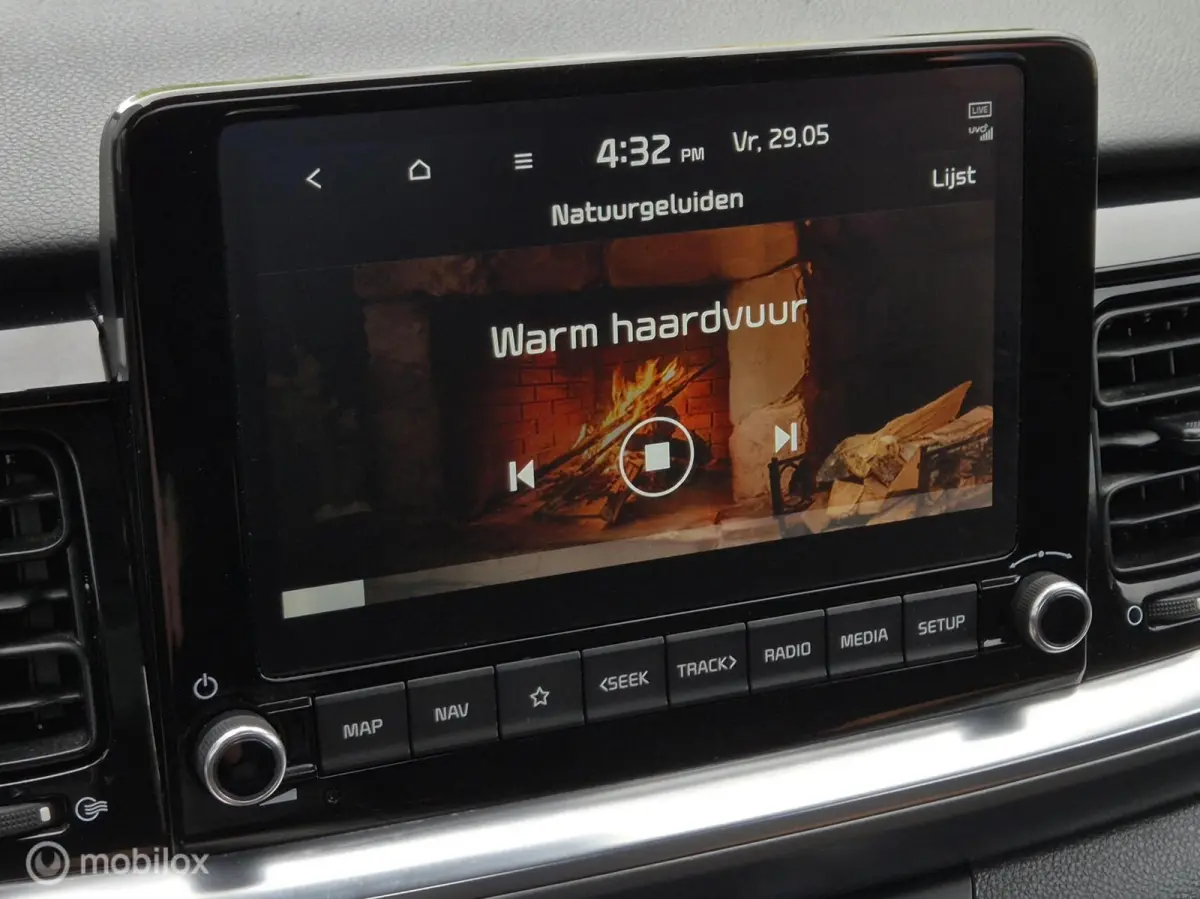1.0 T-GDI MHEV DYNAMICLINE/CAMERA/LED/CLIMATE/CARPLAY/TWO-TONE/15''LMV