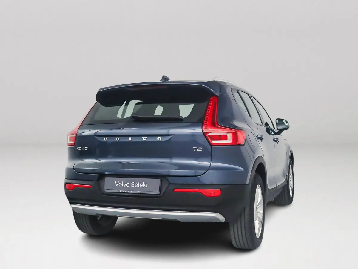 T2 Momentum | 360° camera | Climate control | Cruise control | Navigatie