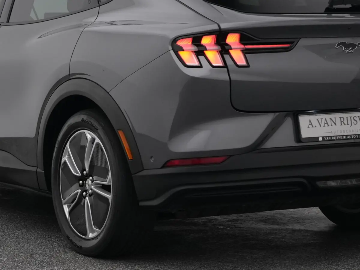 Standard RWD 75 kWh | 360° | B&O | ADAPTIVE | STOEL- EN STUURVERW.