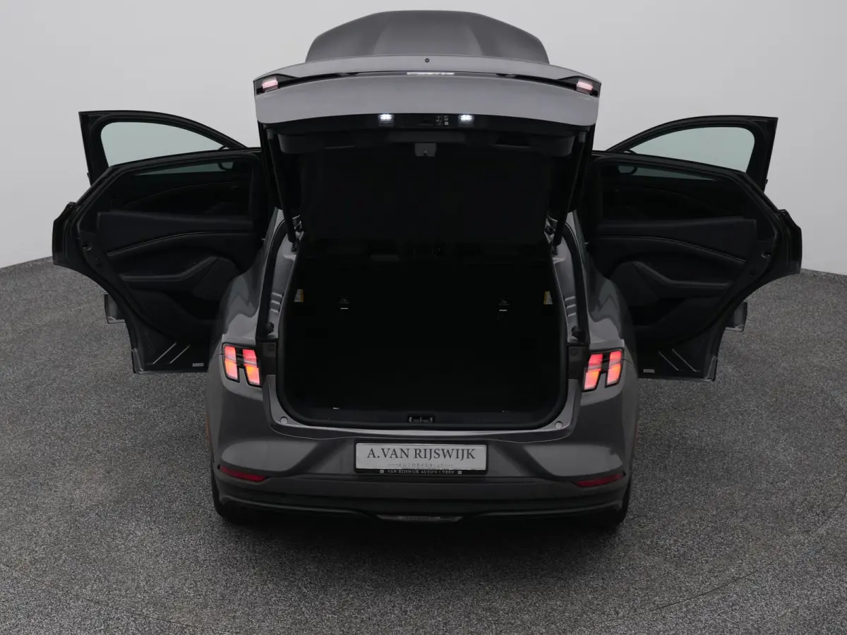 Standard RWD 75 kWh | 360° | B&O | ADAPTIVE | STOEL- EN STUURVERW.