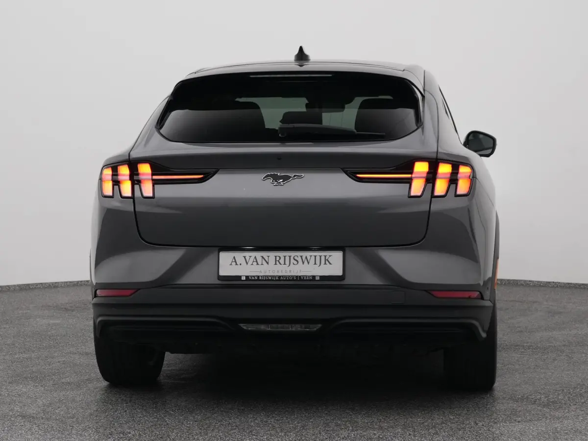 Standard RWD 75 kWh | 360° | B&O | ADAPTIVE | STOEL- EN STUURVERW.