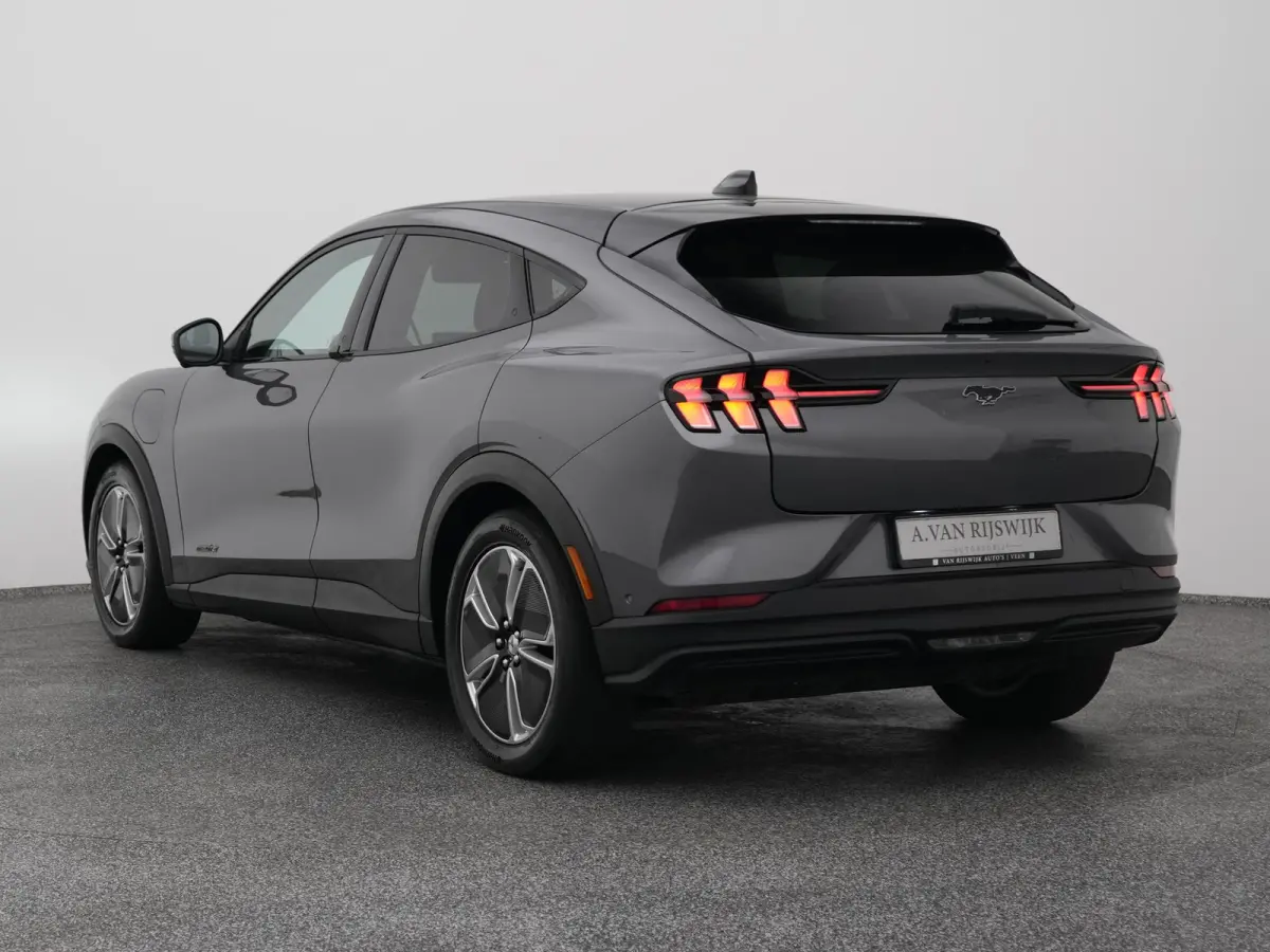 Standard RWD 75 kWh | 360° | B&O | ADAPTIVE | STOEL- EN STUURVERW.