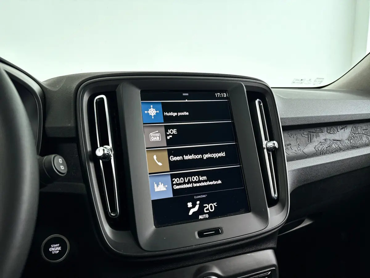 T2 Momentum Core | Park assist | Cruise control | Navigatie