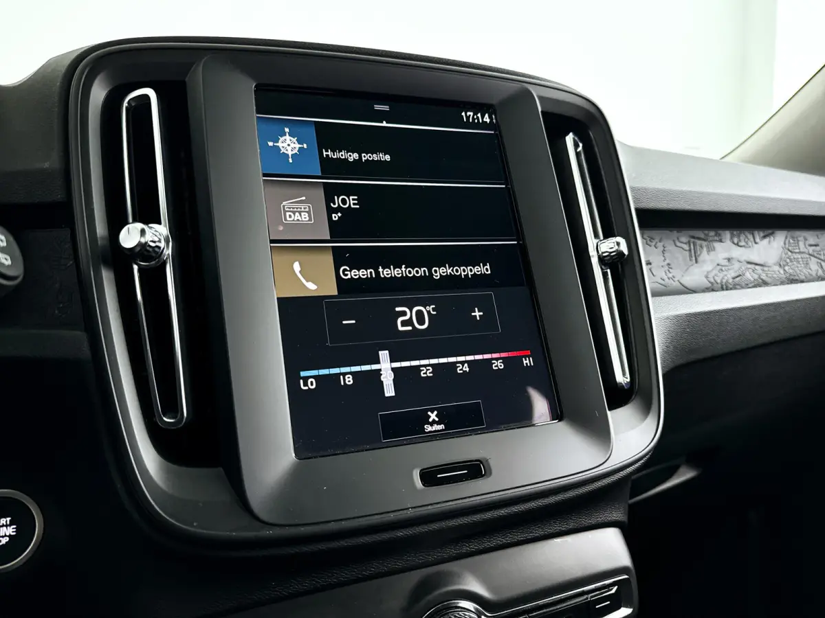 T2 Momentum Core | Park assist | Cruise control | Navigatie