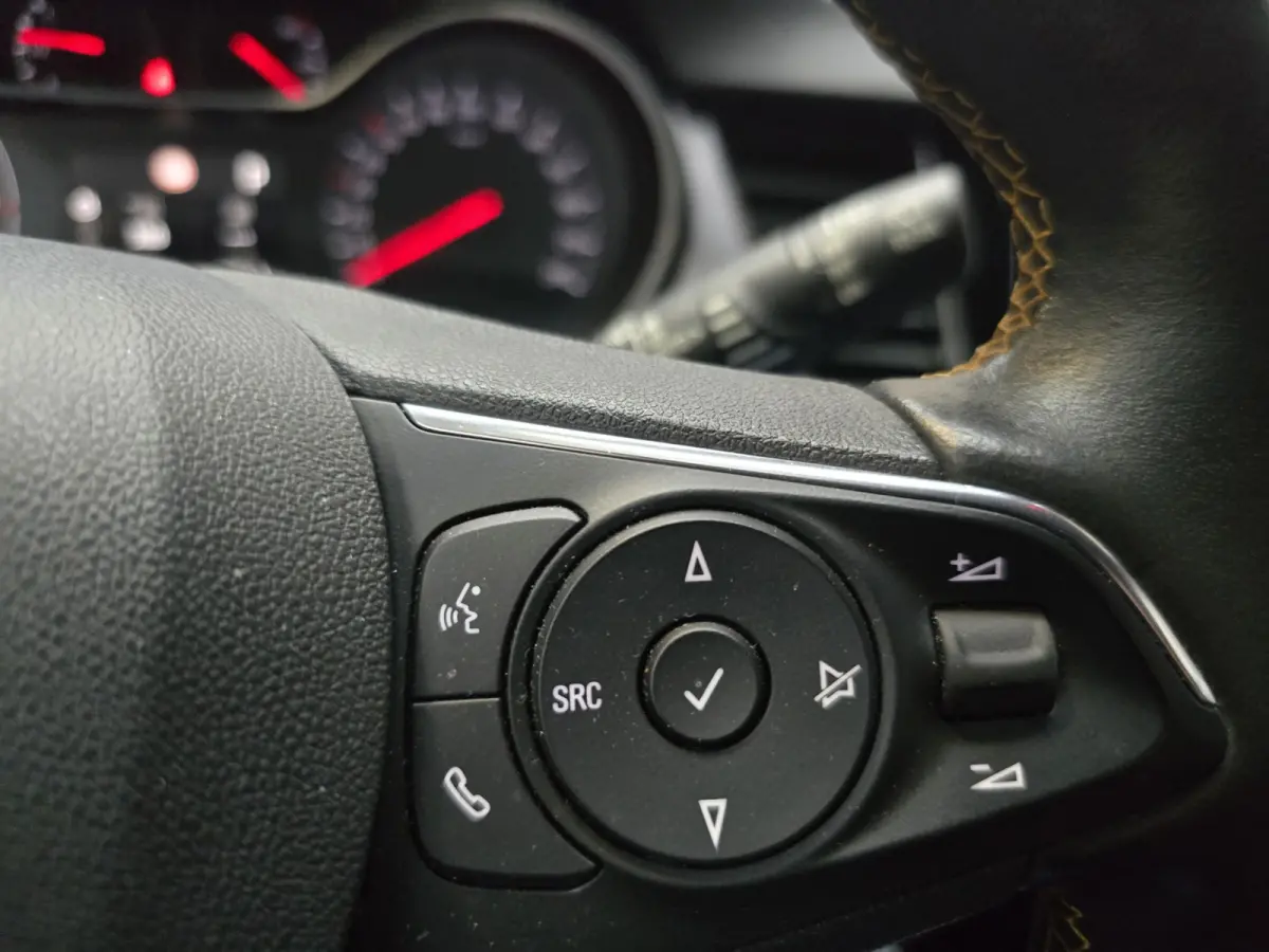 1.2 Turbo Innovation PDC Navi Clima Cruise 360 17"LM