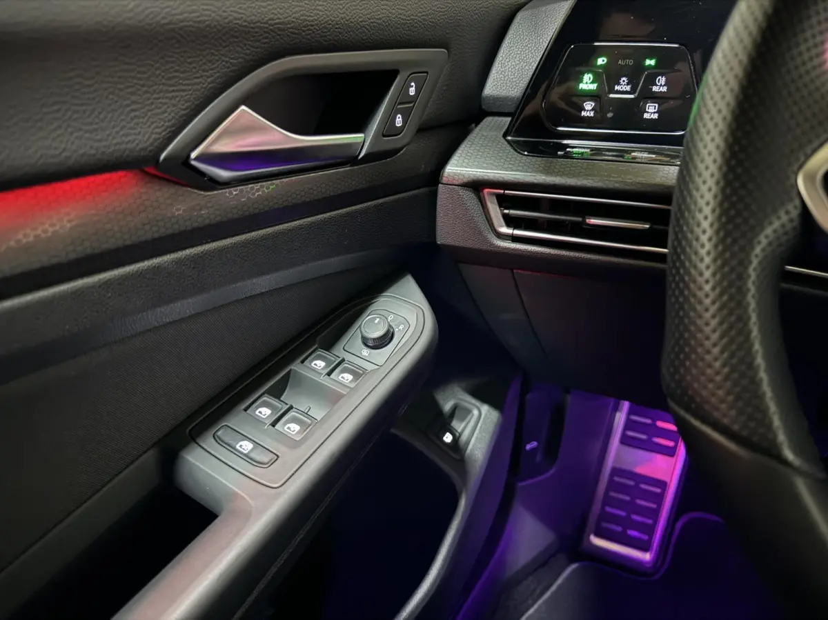 1.4 eHybrid GTE Pano IQ.Light Virtual HUD Sfeer Trekh.